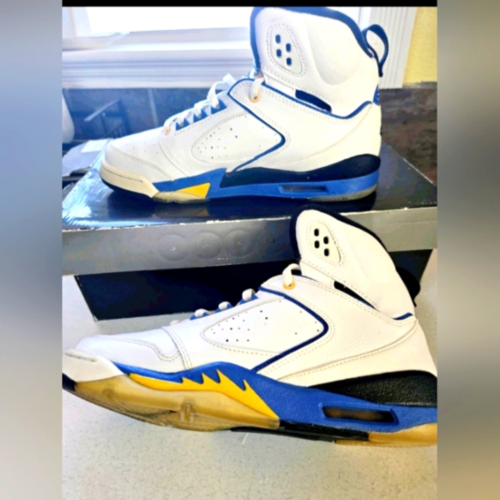 Jordan Sixty Plus Laney SZ Youth 6 / Woman's 8